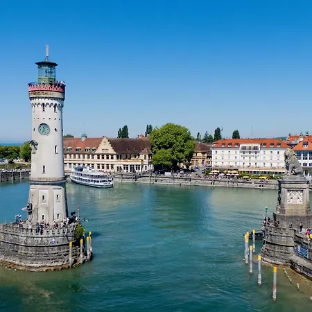Aussichtsreich - Großzügig Mit Terrasse Und Aussenkamin Apartment Lindau (Bodensee)